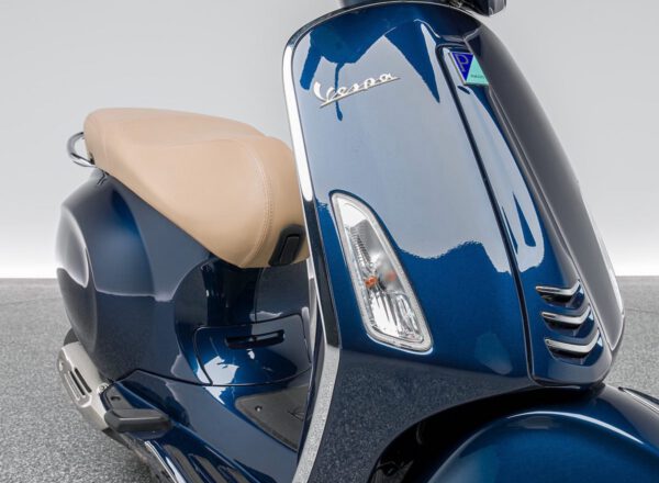 Vespa 50 Primavera⁣ 4T – Bild 7